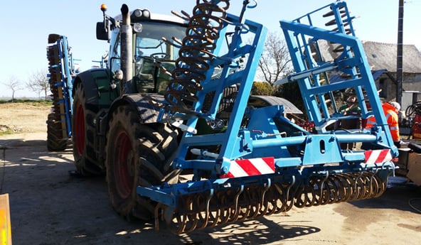 report de charge sur pneus de tracteurs