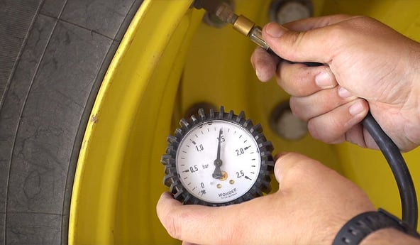 Contrôle de pression sur pneus VX-TRACTOR